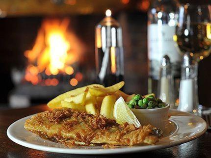 The New Inn Heckfield Екстер'єр фото