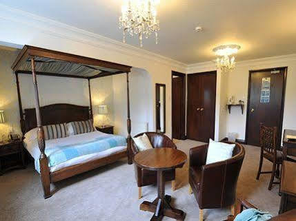 The New Inn Heckfield Екстер'єр фото